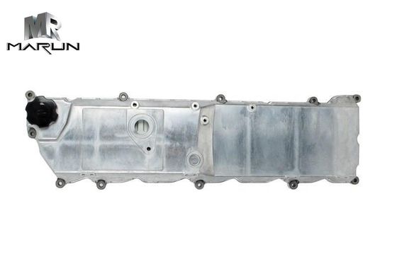 Motore Isuzu di alta qualità parte 1111804771 Copertura della testa del cilindro per escavatore ZX330-3